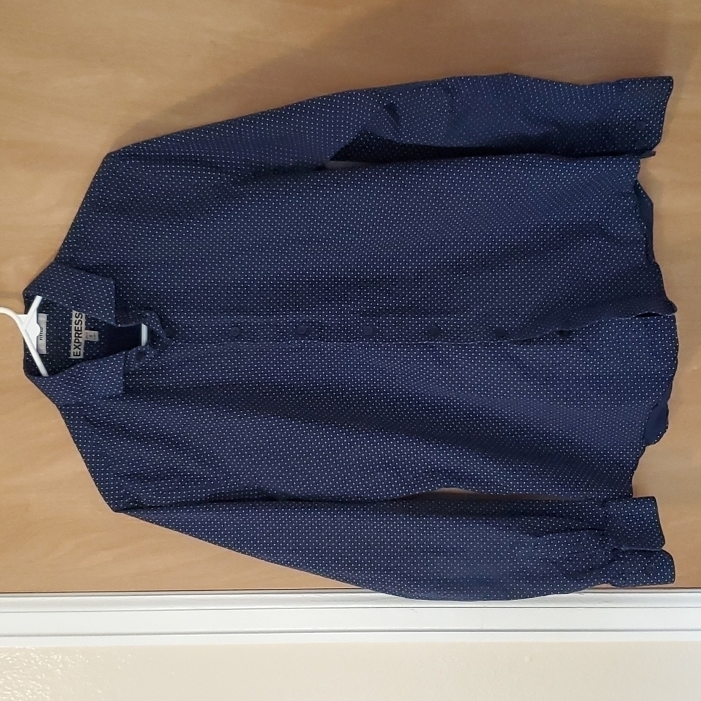 𝅺express Button Down Long Sleeve